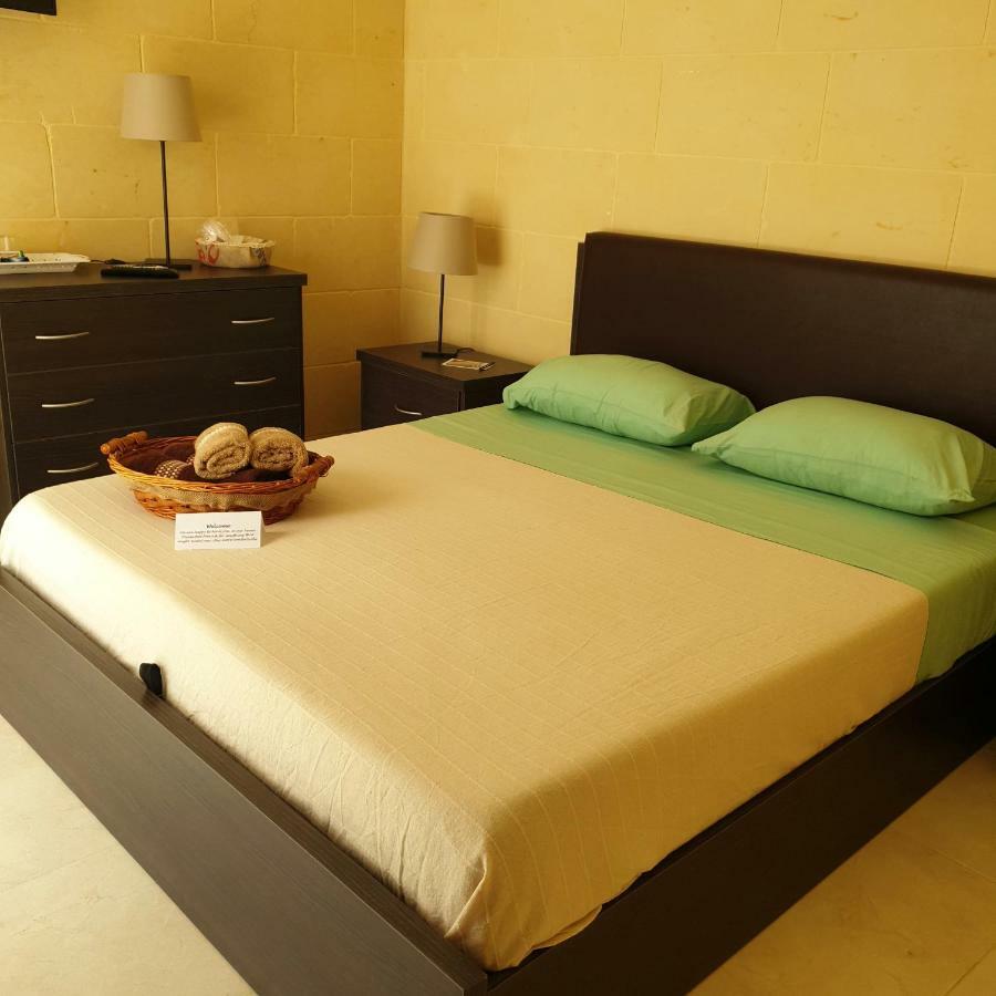 Ta' Rosalba B&B Nadur Εξωτερικό φωτογραφία